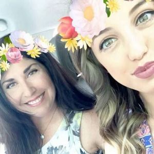 Meet your Posher, Roxanne